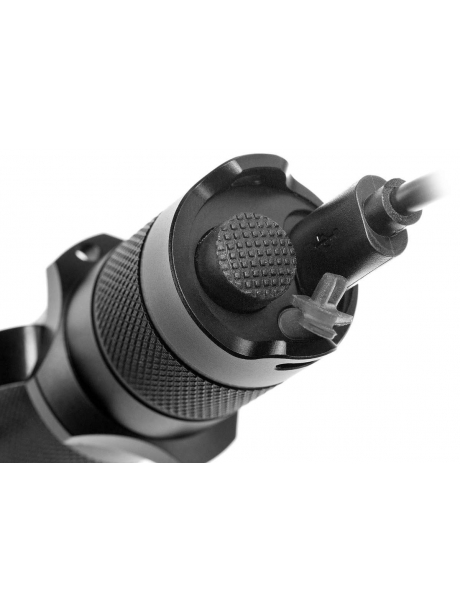 аккумуляторный тактический фонарь Fenix TK20R black