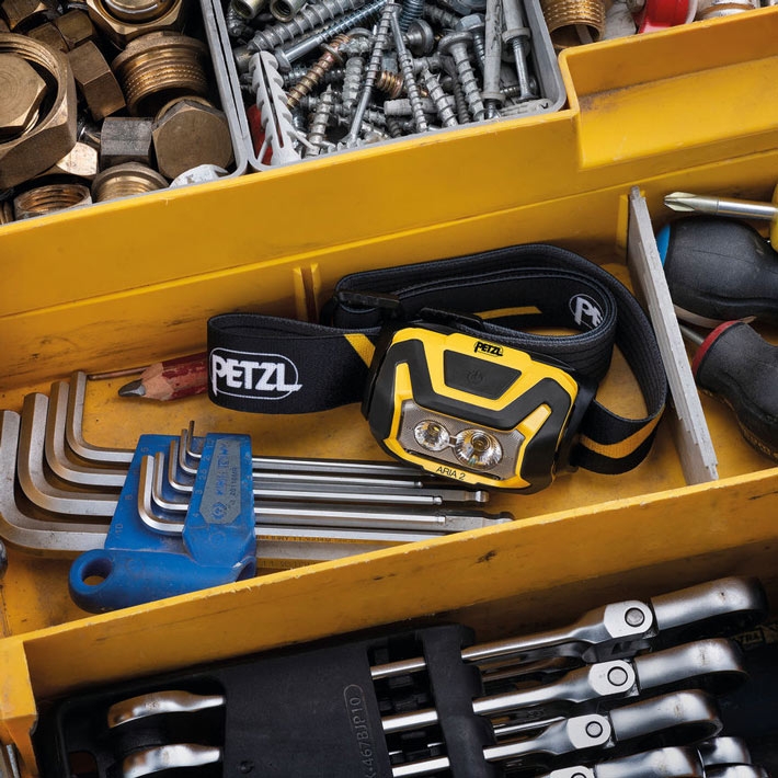 налобный фонарь Petzl ARIA 2 E070AA